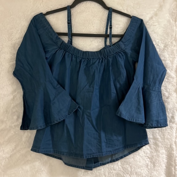 Fashion Nova Denim Top - Picture 2 of 3